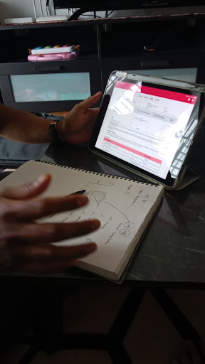 Sijil penganugerahan dan pencapaian